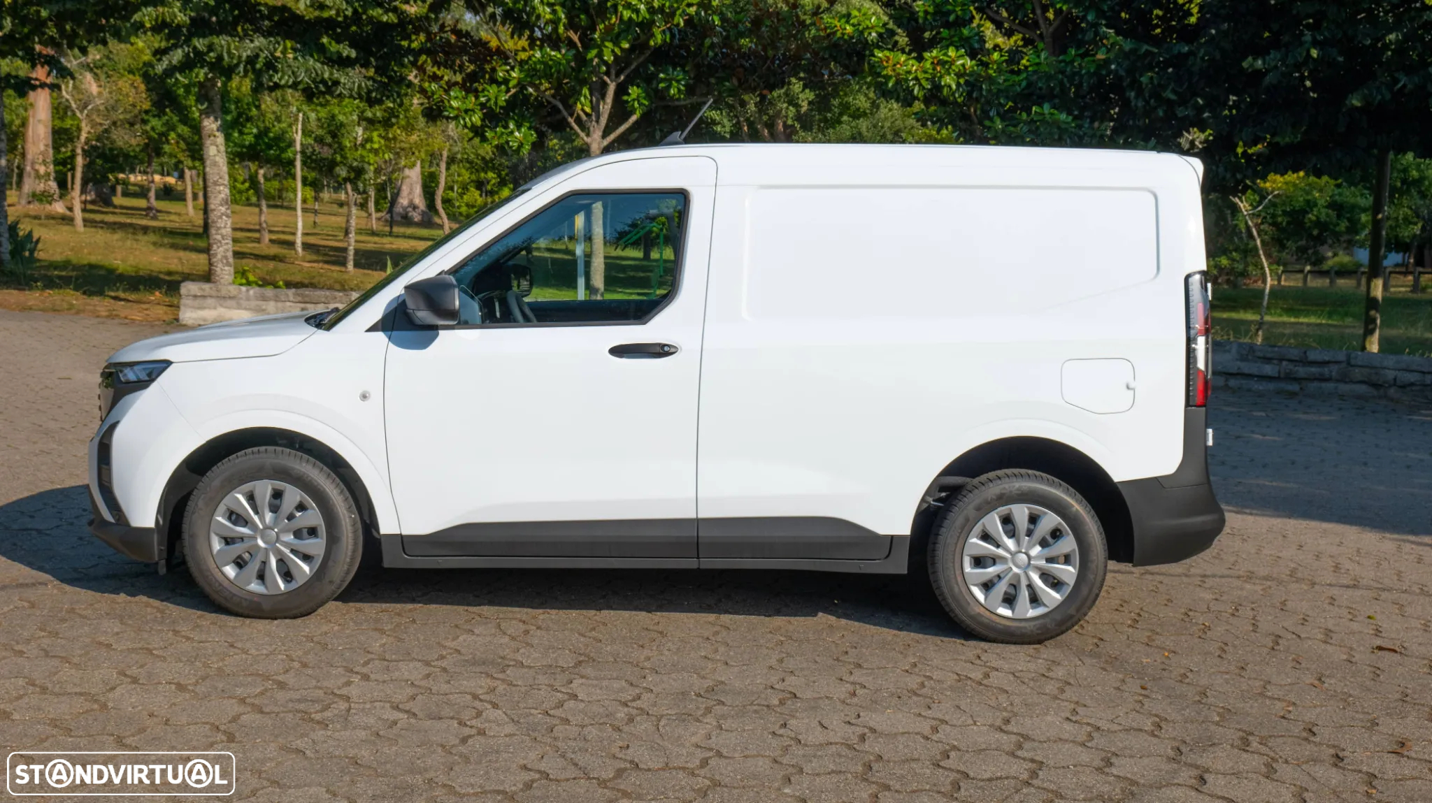 Ford Courier Van N1 1.5 EcoBlue 100cv Euro 6.2 Trend Plus 5 portas - 3