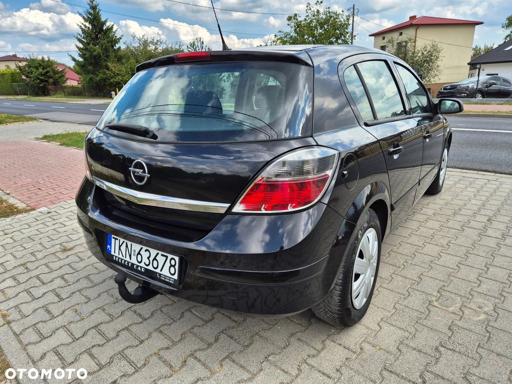 Opel Astra 1.6 Design Edition - 2