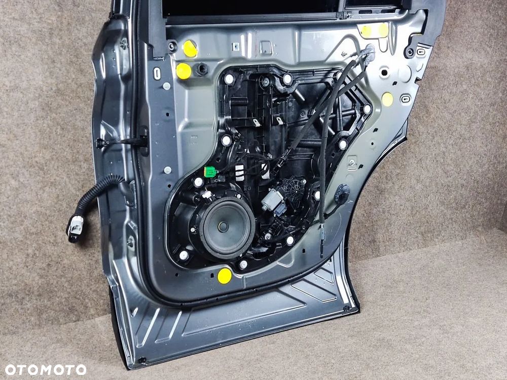 FORD EXPLORER 0d 2020r Drzwi Tył Prawy - 3