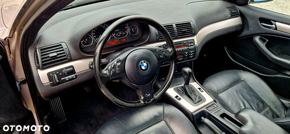 BMW Seria 3 318i Touring Edition Exclusive - 26