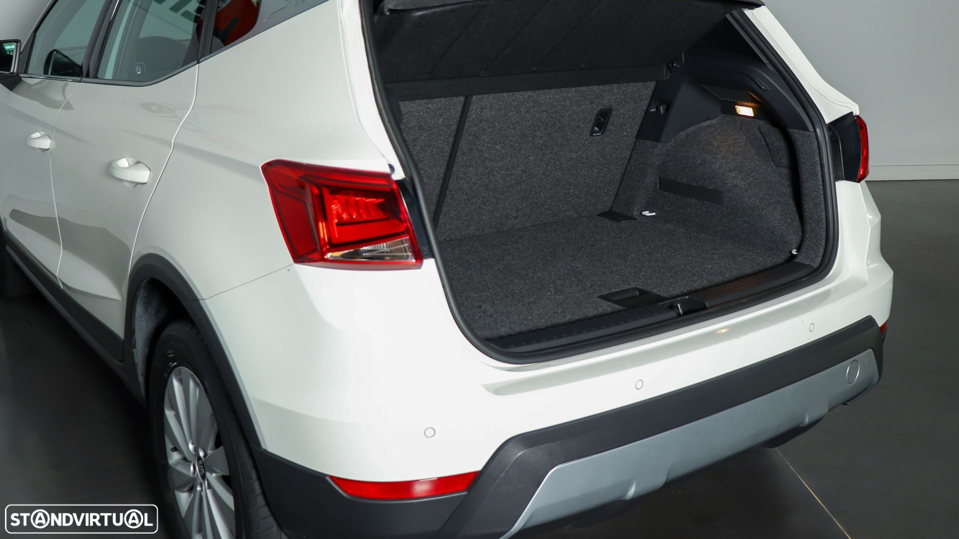 SEAT Arona 1.0 TSI Xcellence - 19
