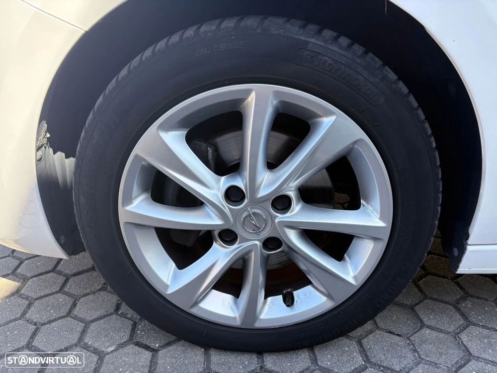 Opel Corsa 1.2 T Edition - 12