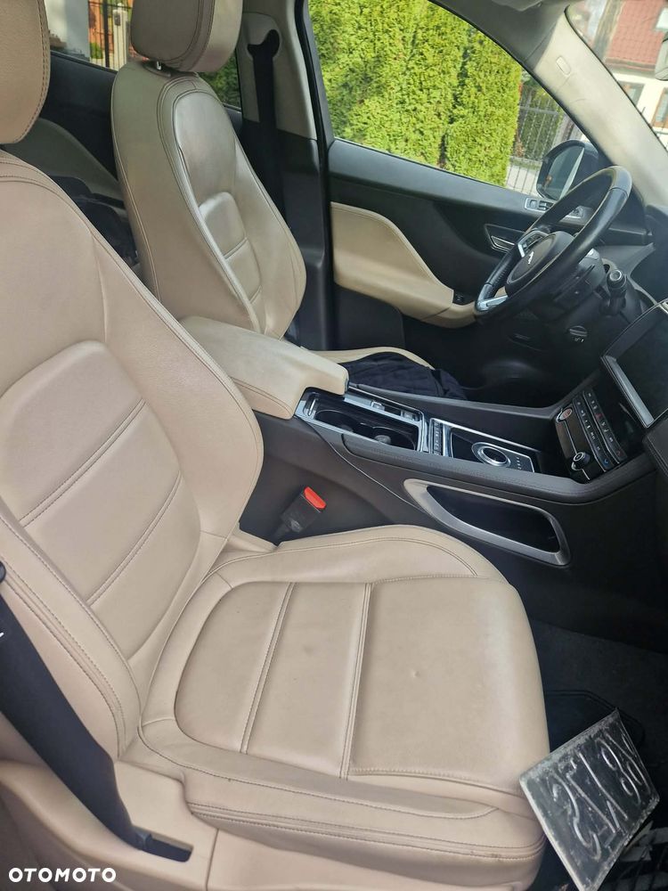 Jaguar F-Pace 2.0 i4D AWD Prestige - 8
