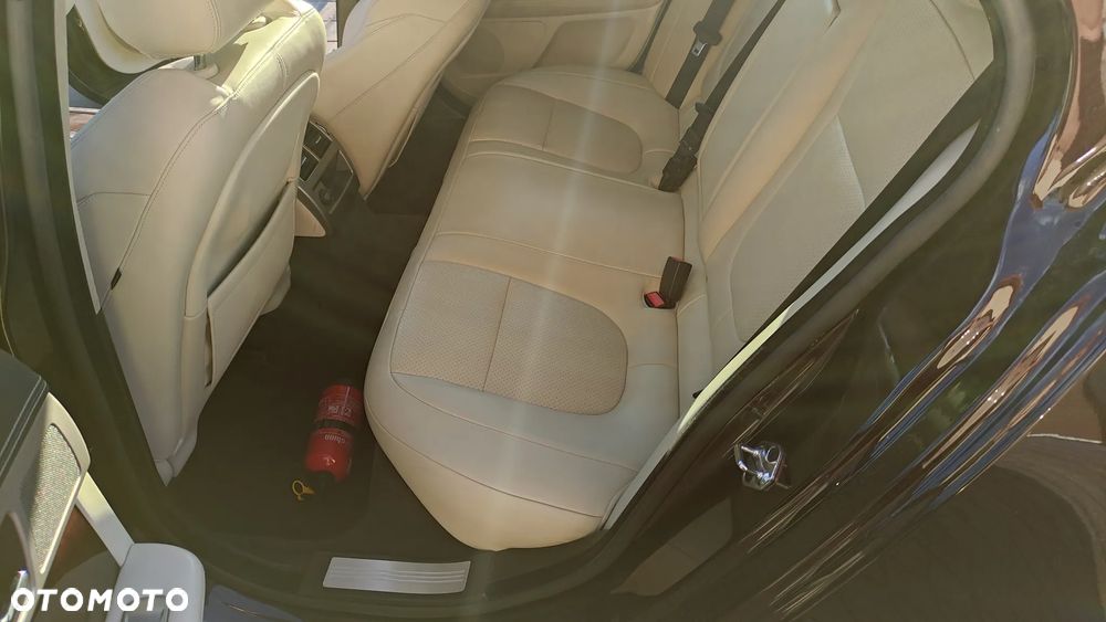 Jaguar XF 3.0 V6 D S Portfolio - 21