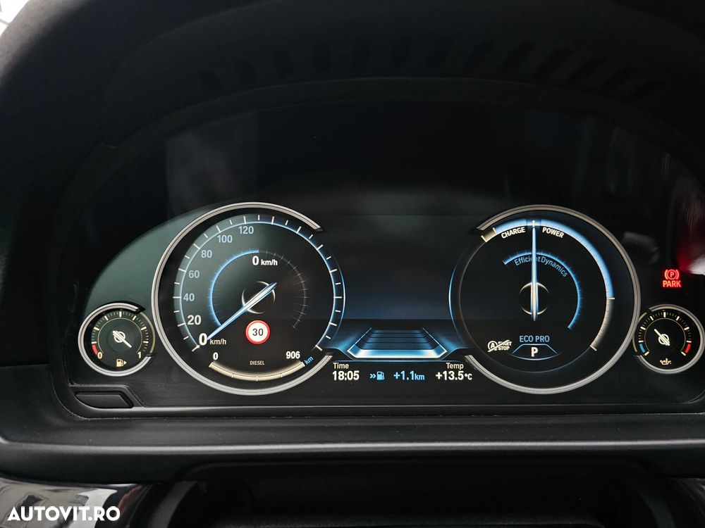 BMW Seria 5 520d Aut. Luxury Line - 17