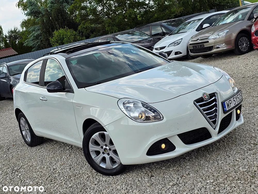 Alfa Romeo Giulietta 1.6 JTDM Distinctive - 1