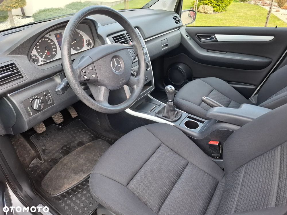 Mercedes-Benz Klasa B 170 Special Edition - 35