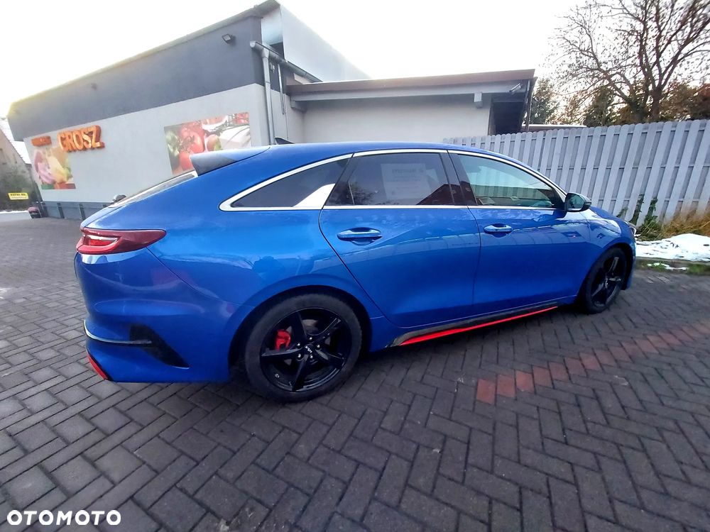 Kia ProCeed 1.6 T-GDI GT DCT - 38