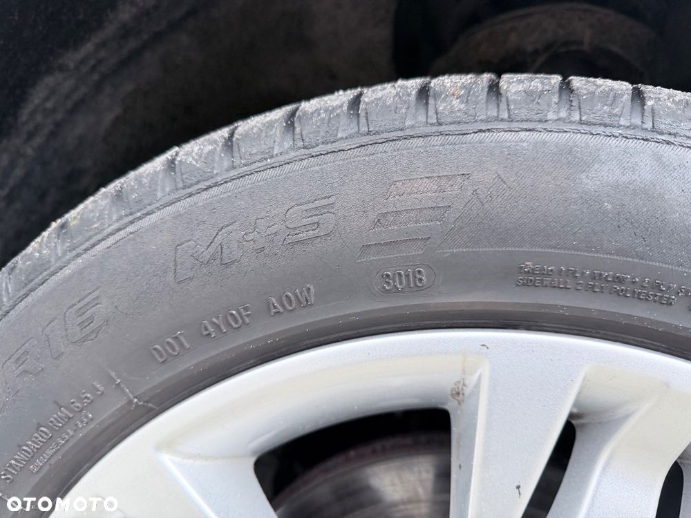 Ford Focus 1.6 Trend - 33