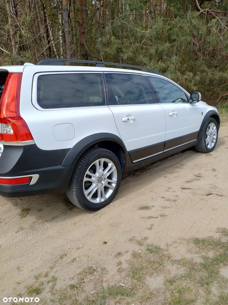 Volvo XC 70 - 7