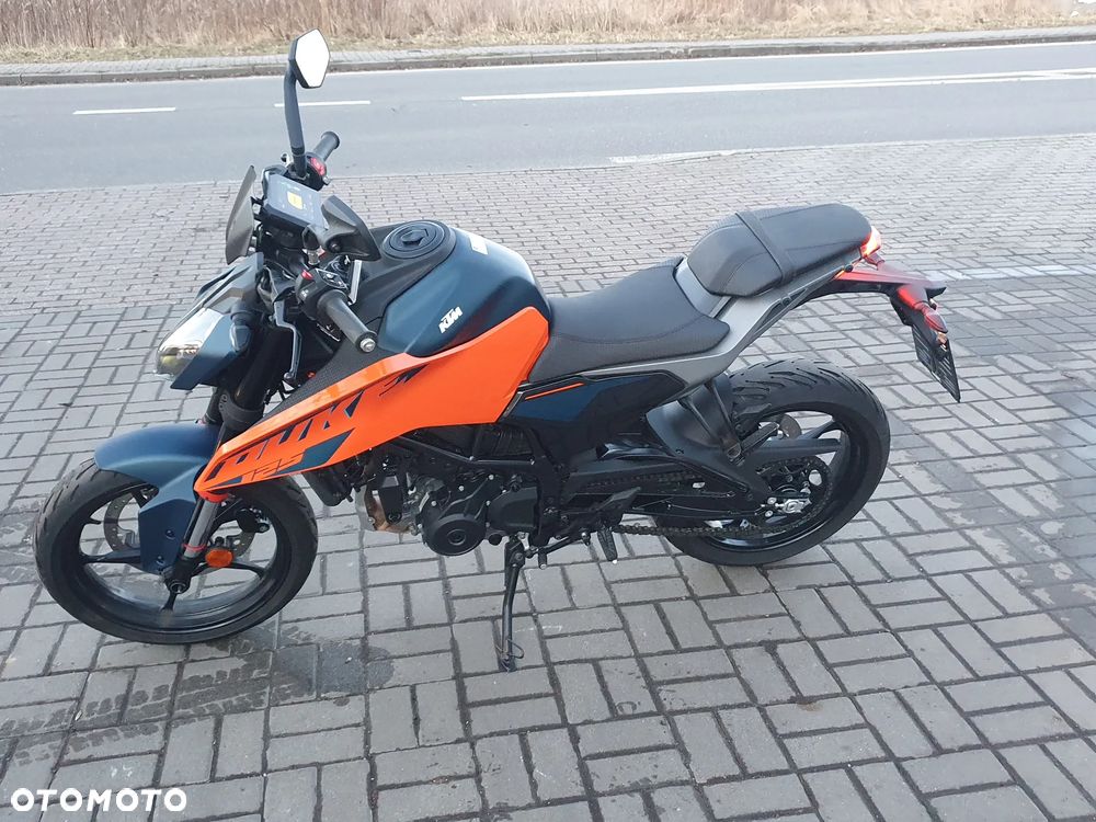 KTM Duke - 30