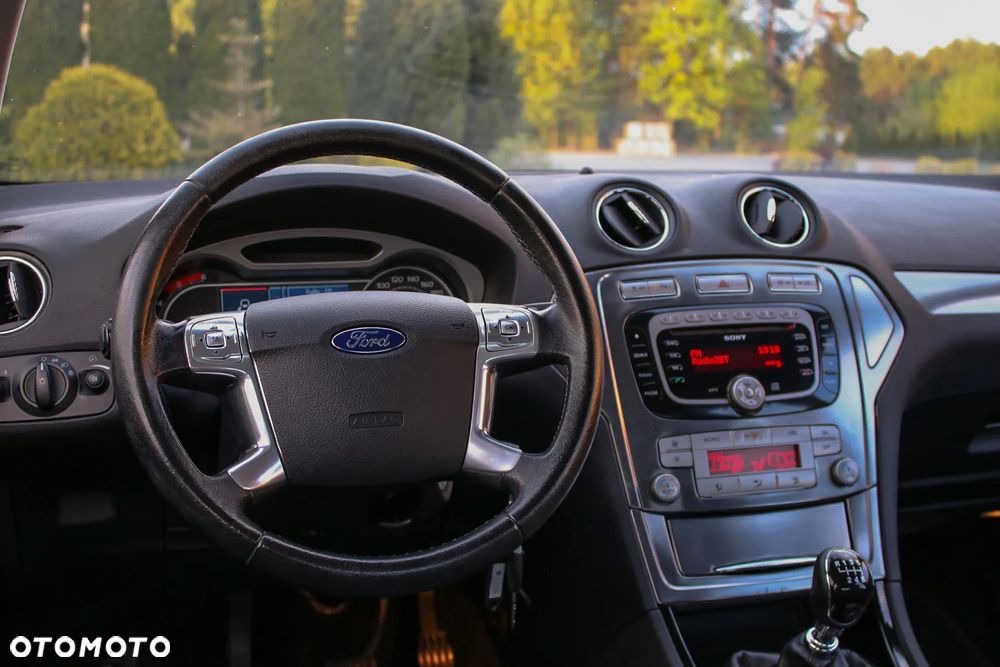Ford Mondeo 2.0 TDCi Viva Titanium - 25