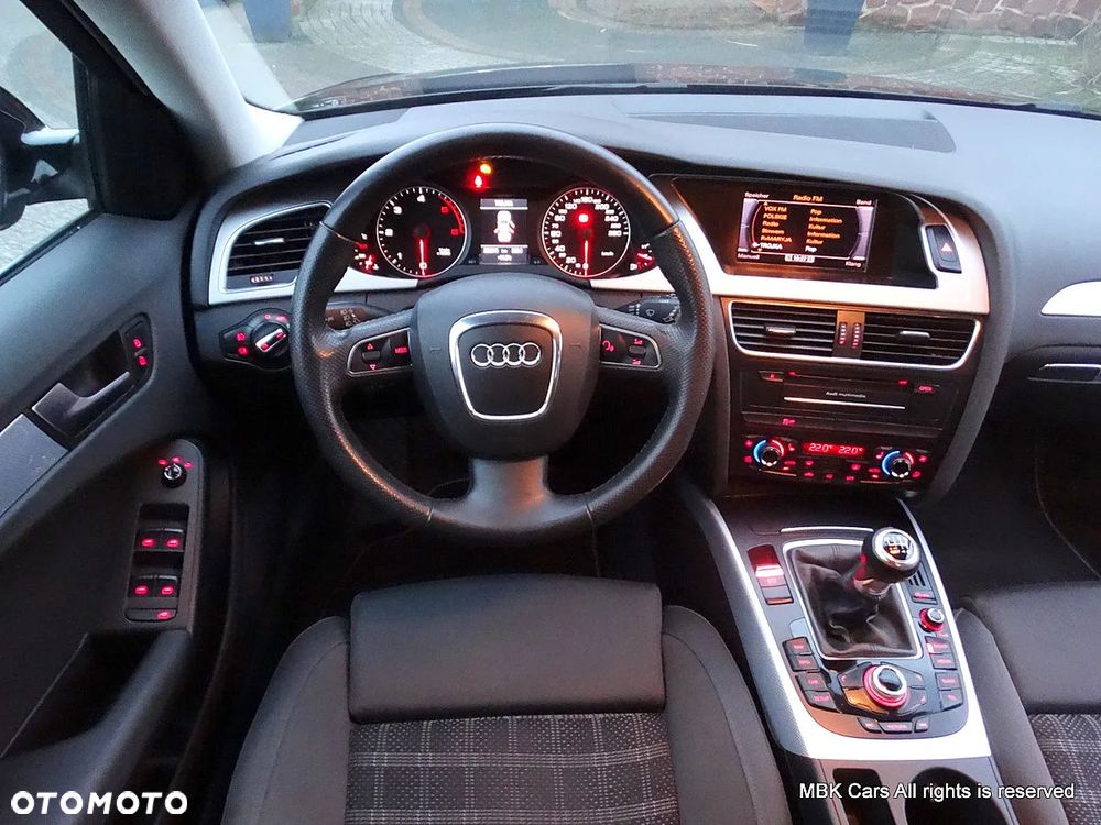 Audi A4 Avant 2.0 TDI DPF Ambition - 31