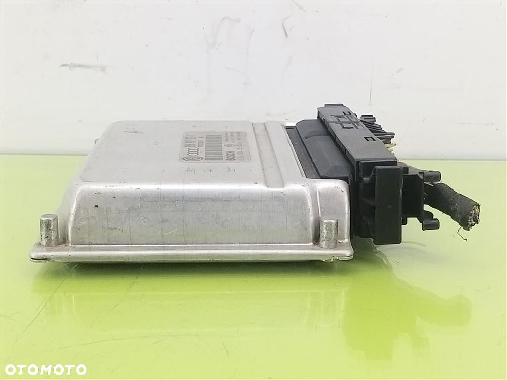 Komputer sterownik silnika Audi A4 B5 1995-2001 1.8TURBO BOSCH 8D0907557T - 3