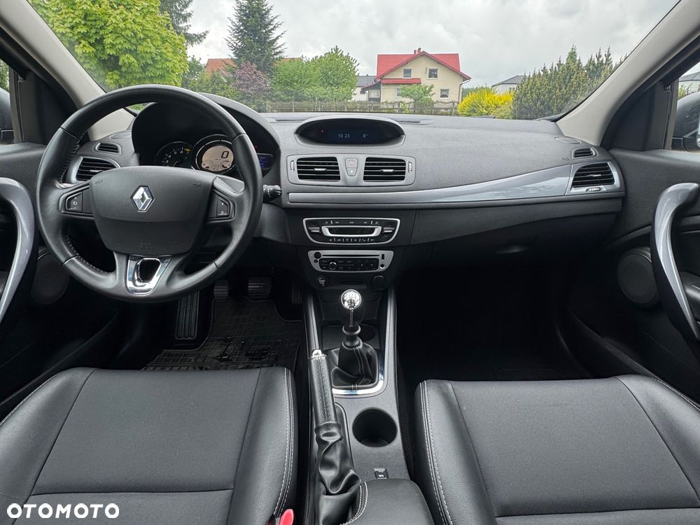 Renault Megane ENERGY TCe 115 Start & Stop Authentique - 11