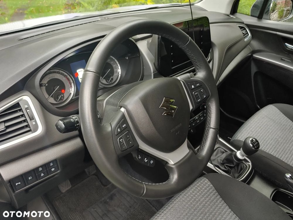 Suzuki SX4 S-Cross - 23