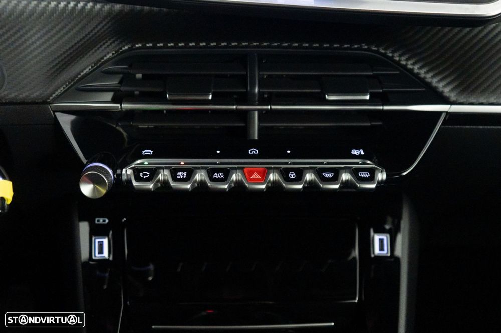 Peugeot 2008 1.2 PureTech Allure Pack - 24