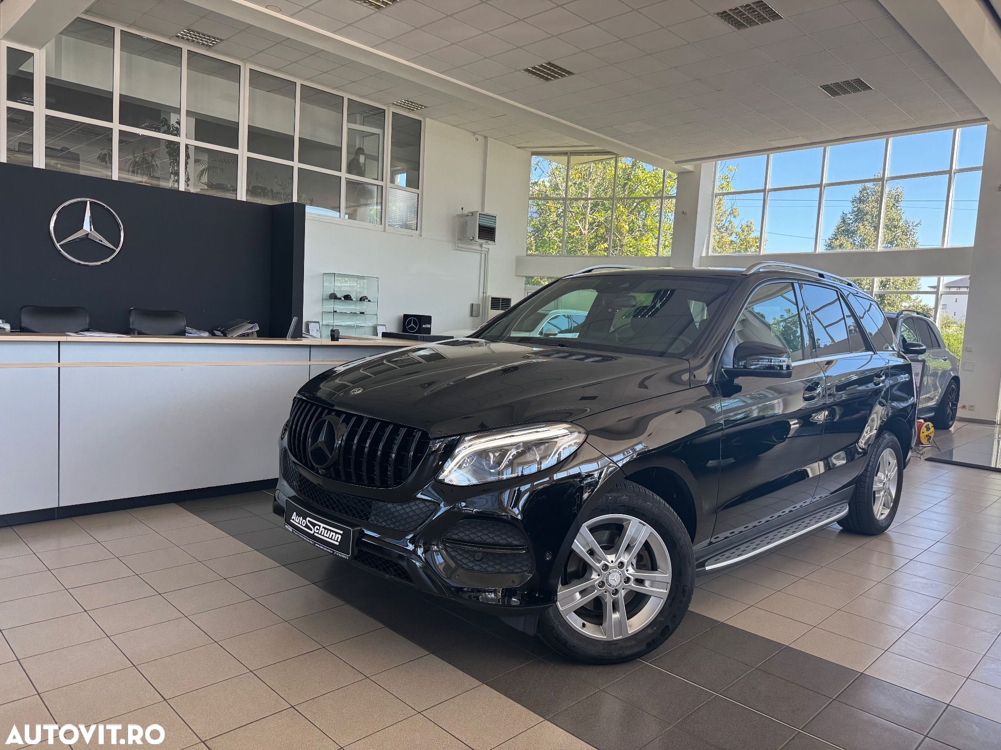 Mercedes-Benz GLE 350 d 4Matic 9G-TRONIC Exclusive - 1