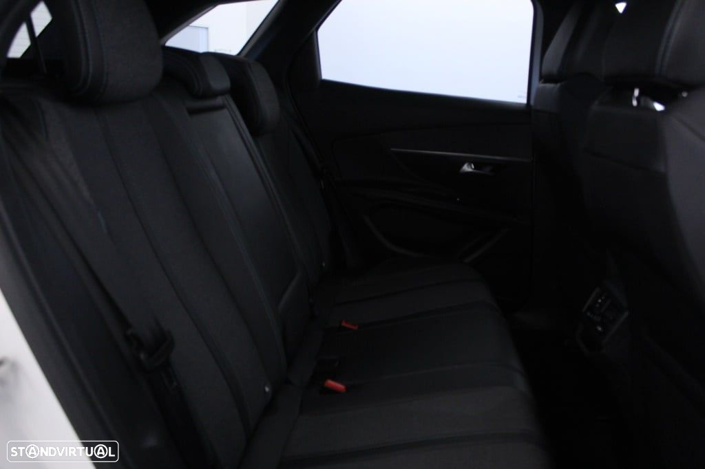 Peugeot 3008 1.5 BlueHDi Allure Pack EAT8 - 15
