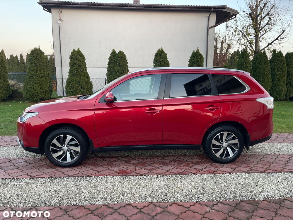 Mitsubishi Outlander 2.0 Intense + 2WD - 2