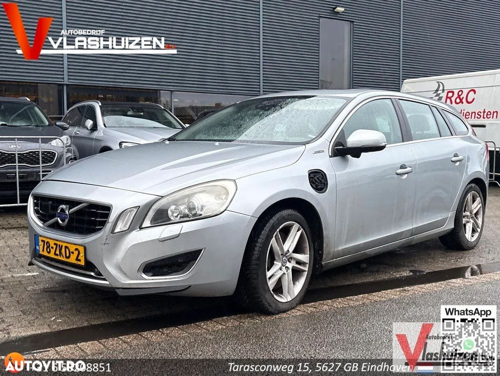 Volvo V60 D6 Plug-In-Hybrid AWD Geartronic Pure Limited - 3
