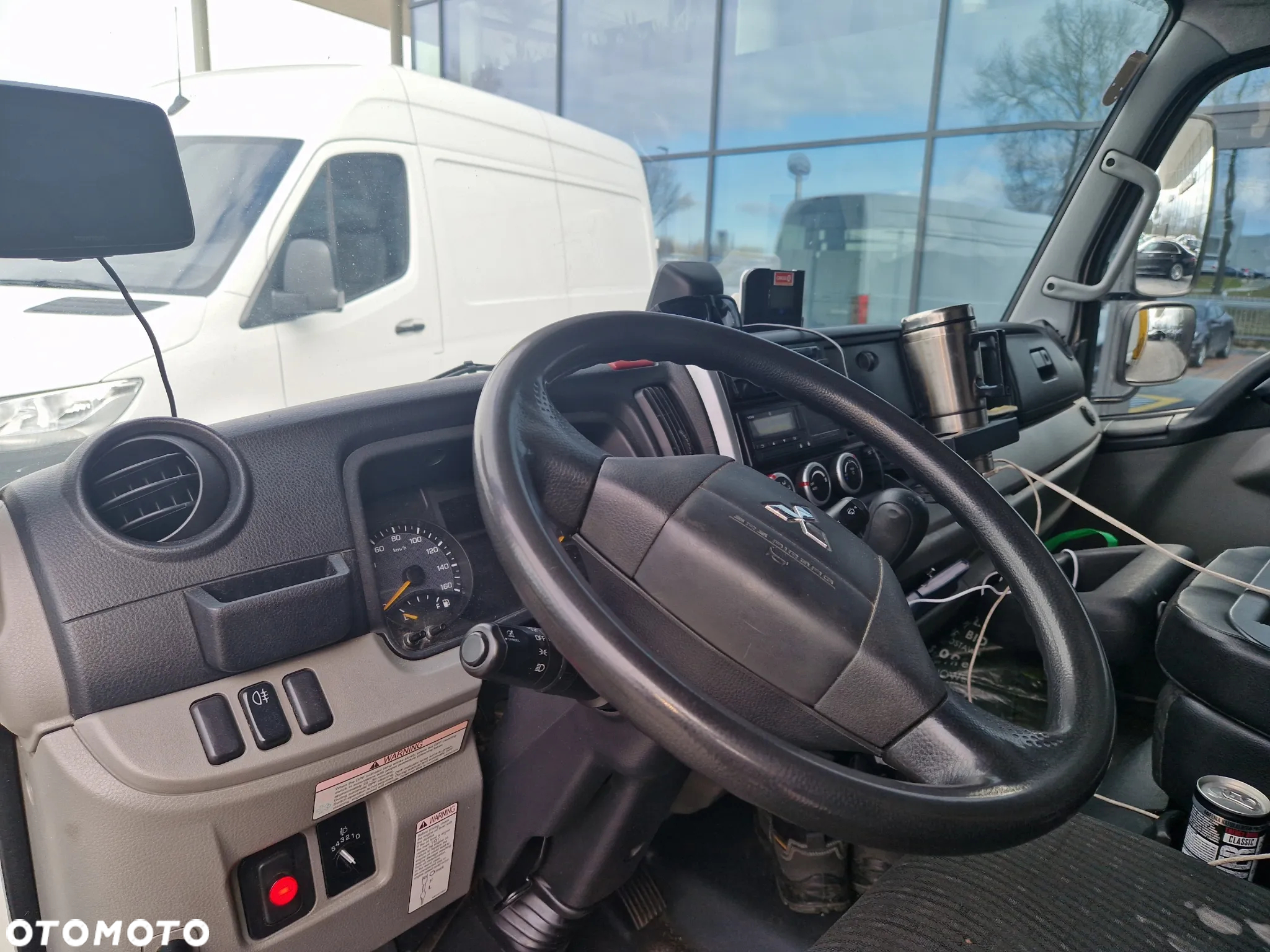 FUSO Canter - 12