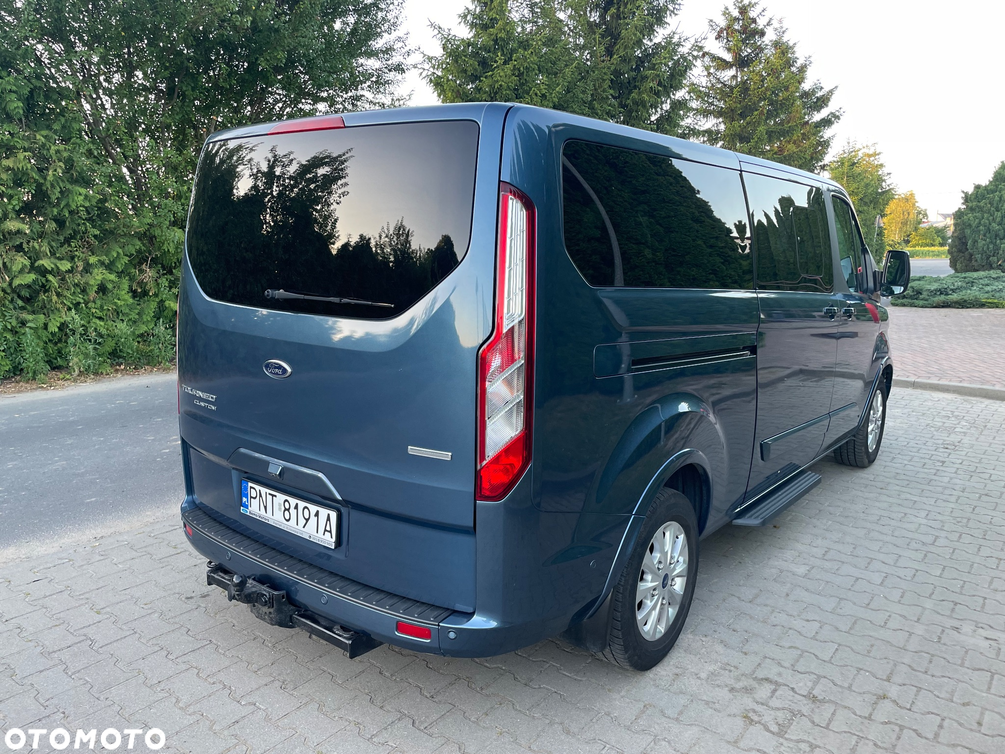 Ford Tourneo Custom 320 L2H1 VA MH Titanium X - 4