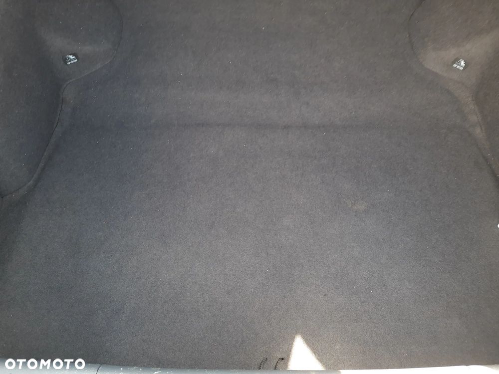 Nissan Primera Traveller 1.8 visia - 18