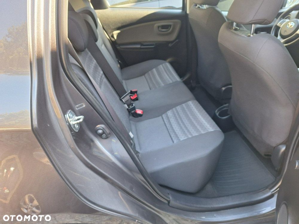 Toyota Yaris - 19