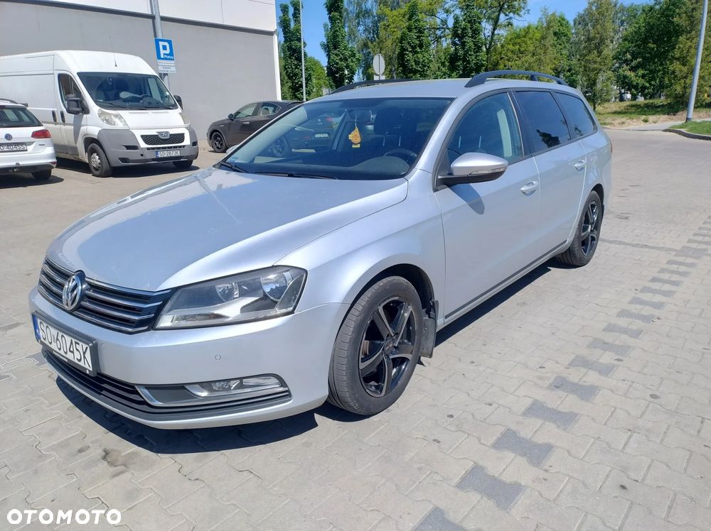 Volkswagen Passat 1.6 TDI Trendline - 4