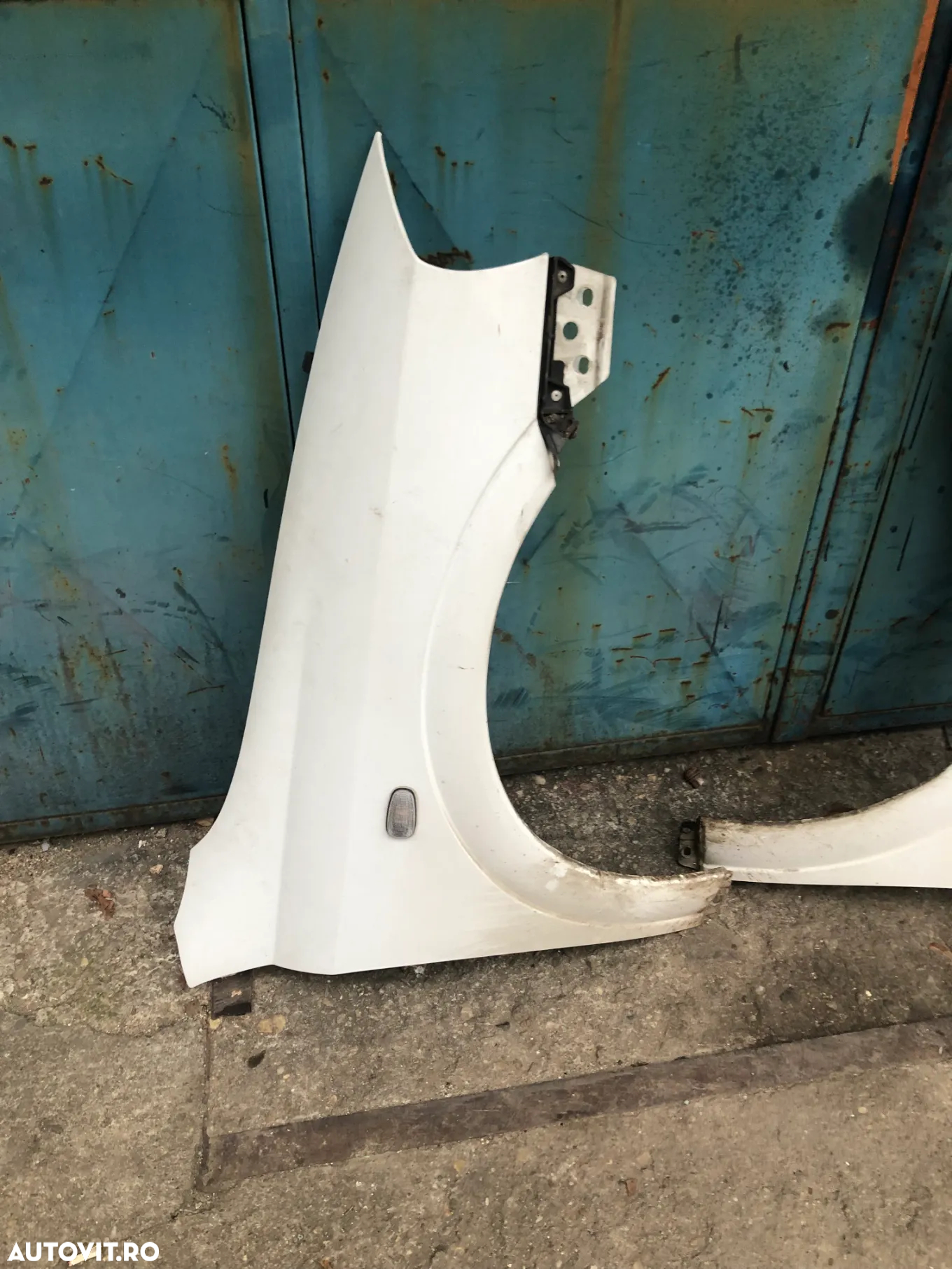 Aripa stanga/Aripa dreapta fata Opel Astra G alb - 7