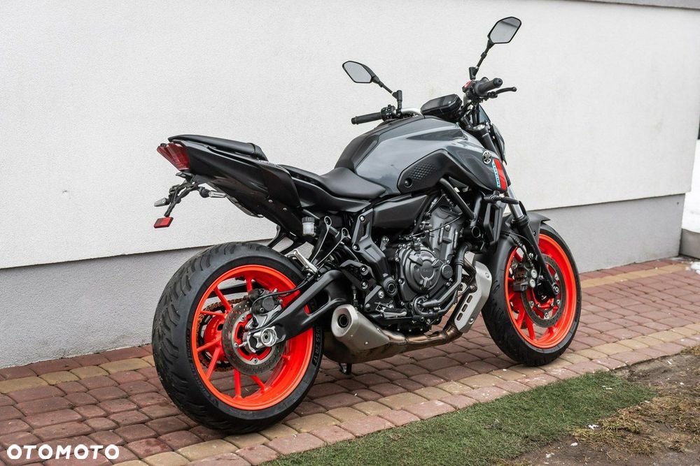 Yamaha MT - 4