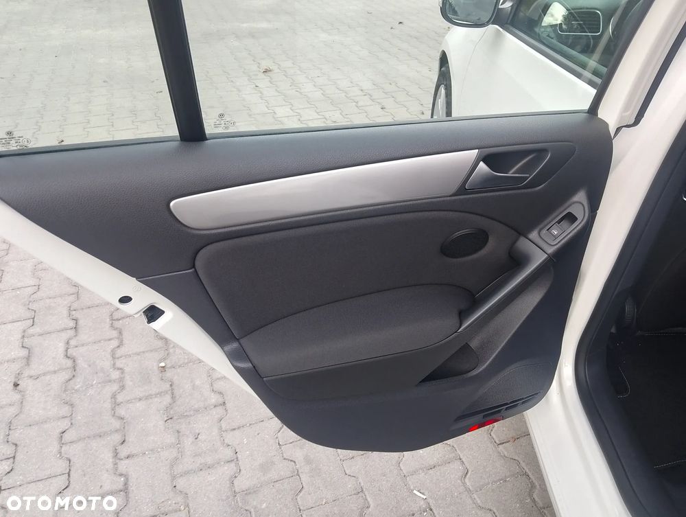 Volkswagen Golf 1.4 TSI Trendline - 16