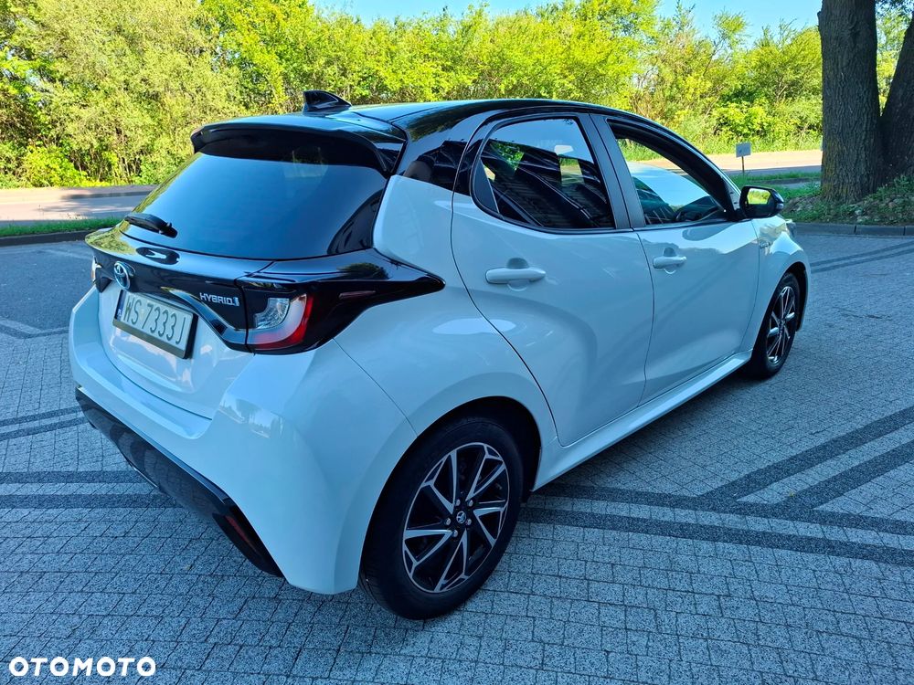 Toyota Yaris 1.5 Dynamic CVT - 9