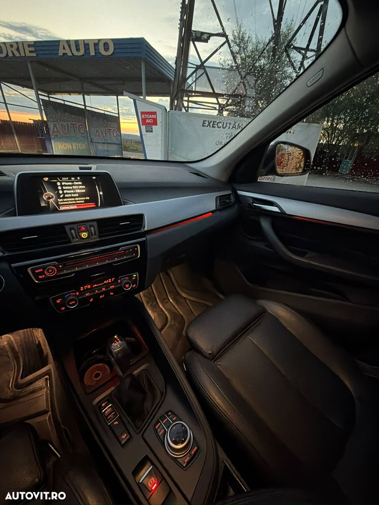 BMW X1 xDrive20d Aut. Sport Line - 26