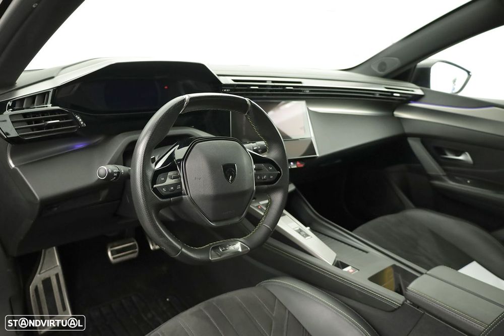 Peugeot 308 1.2 PureTech GT EAT8 — fotografia 7