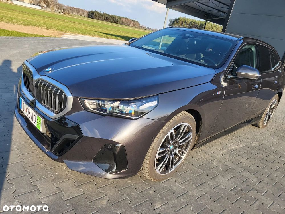 BMW Seria 5 520d xDrive - 1