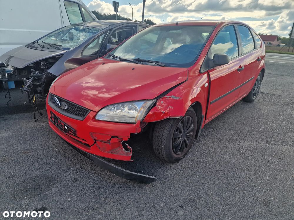 Ford Focus 1.6 B 74KW 2005r Cały na części - 4