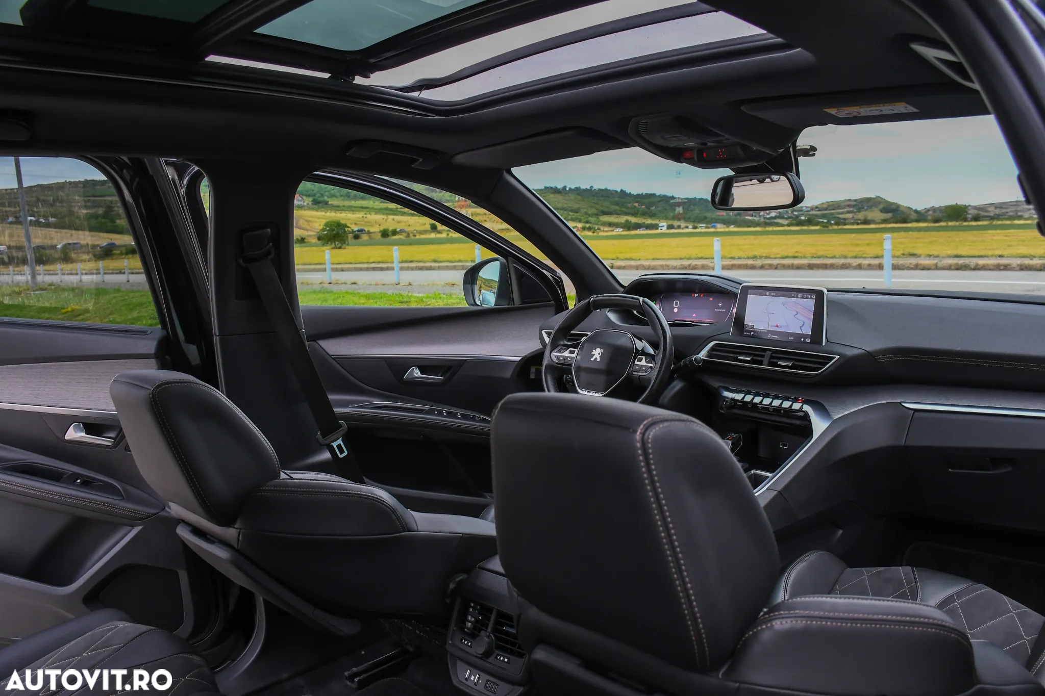 Peugeot 5008 2.0 BlueHDI s&s EAT8 GT - 12