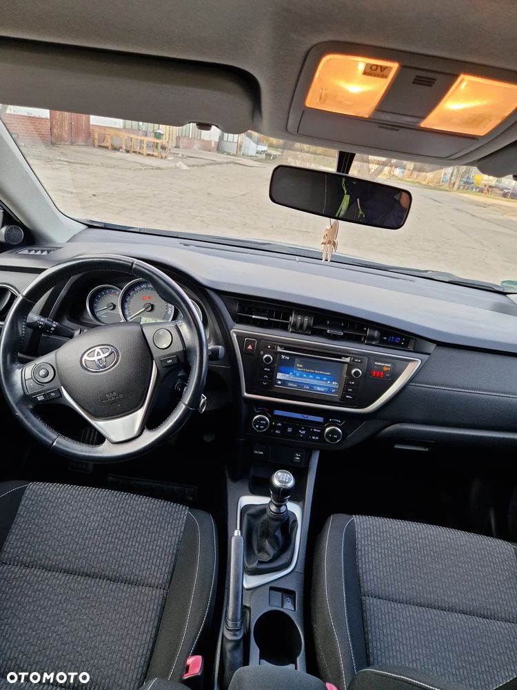 Toyota Auris 1.33 VVT-i Comfort - 8