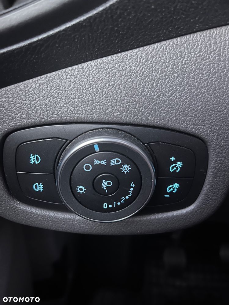 Ford Tourneo Connect Gr 1.5 EcoBlue Titanium - 21