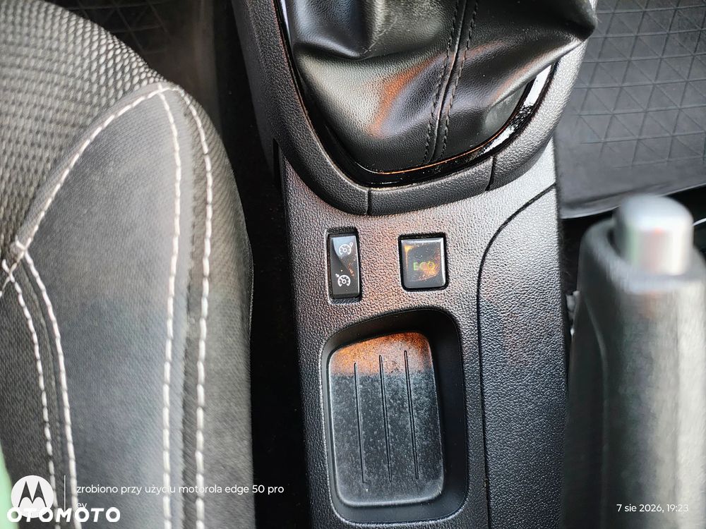 Renault Clio - 23