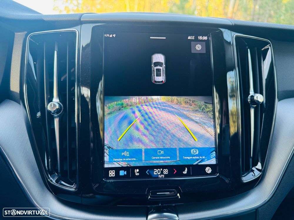 Volvo XC 60 2.0 B4 Inscription Geartronic - 34