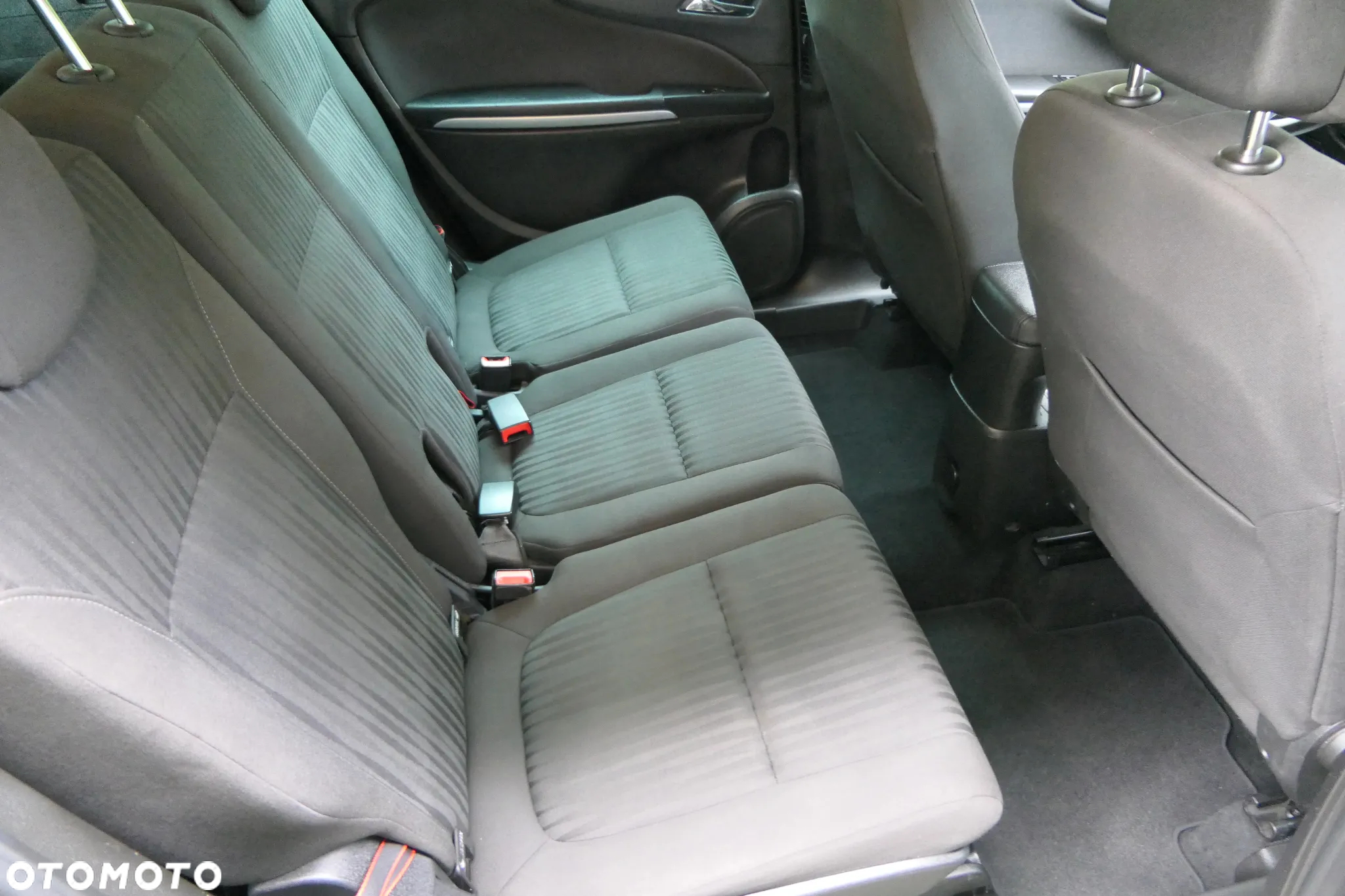 Opel Zafira 1.4 T Cosmo - 19