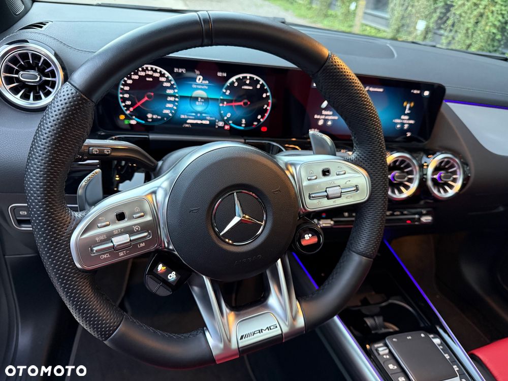 Mercedes-Benz GLA AMG 35 4-Matic - 13