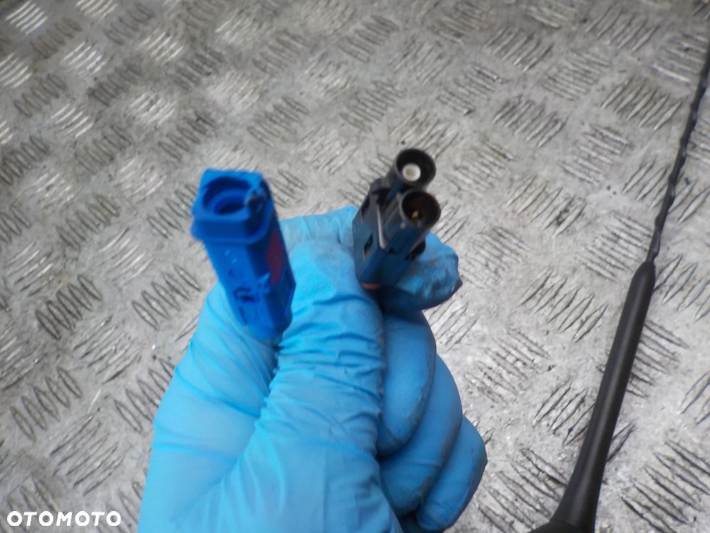 FORD FOCUS MK3 ANTENA DACHOWA RADIO NAWIGACJA - 3