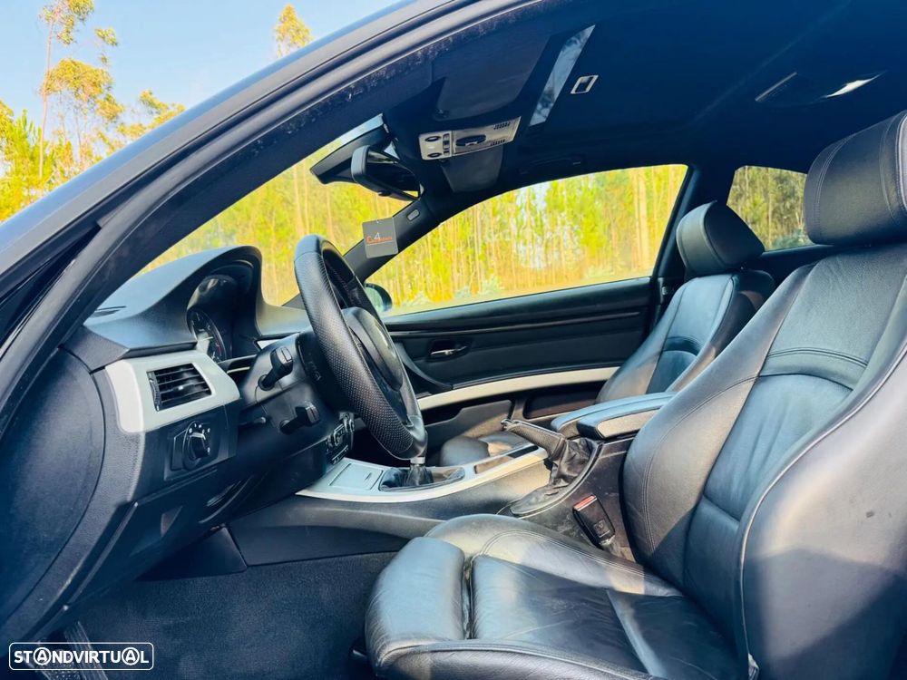 BMW 320 d Coupe - 22