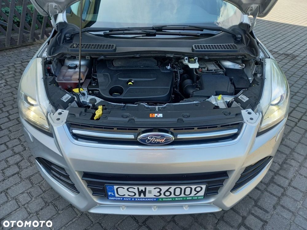 Ford Kuga 2.0 TDCi 2x4 Titanium - 14