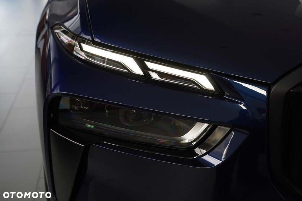 BMW X7 - 14