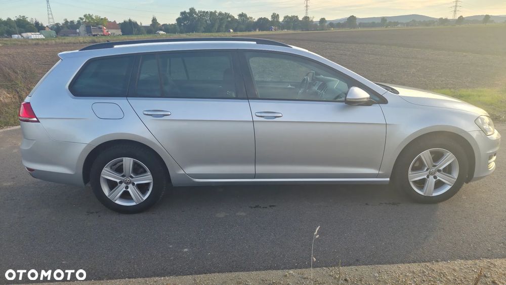 Volkswagen Golf 1.6 TDI BMT Comfortline - 5